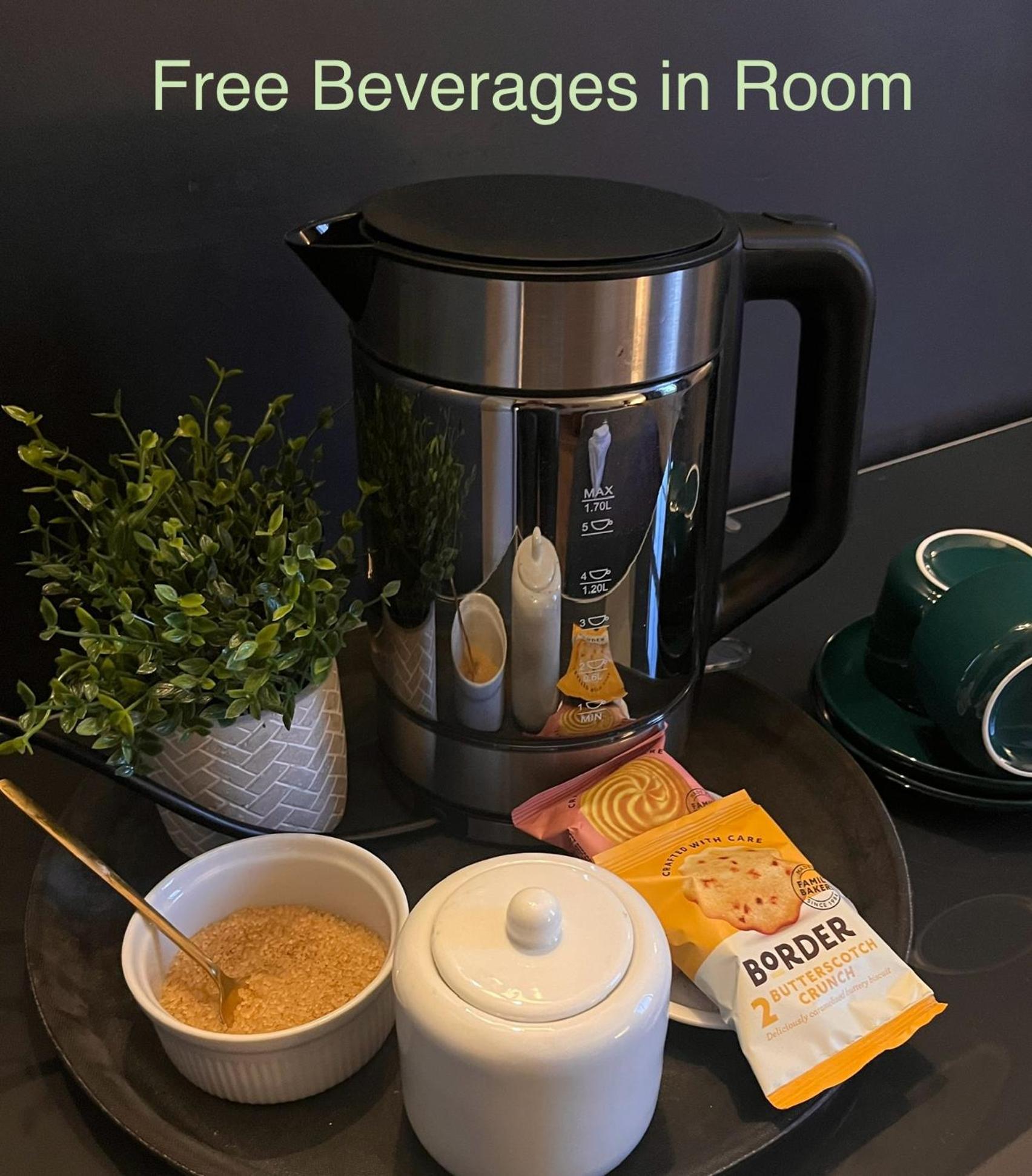 Private Access Small Room In Leicester Free Parking Drinks Λέστερ Εξωτερικό φωτογραφία